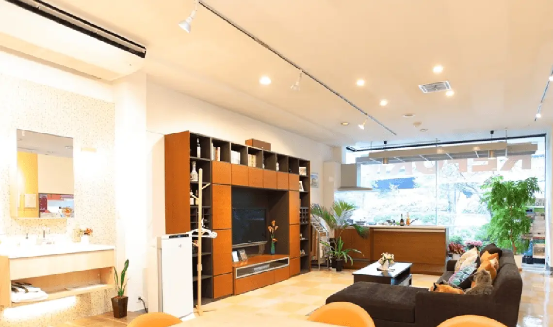 安心の自社施工職人と専属アドバイザーがサポート